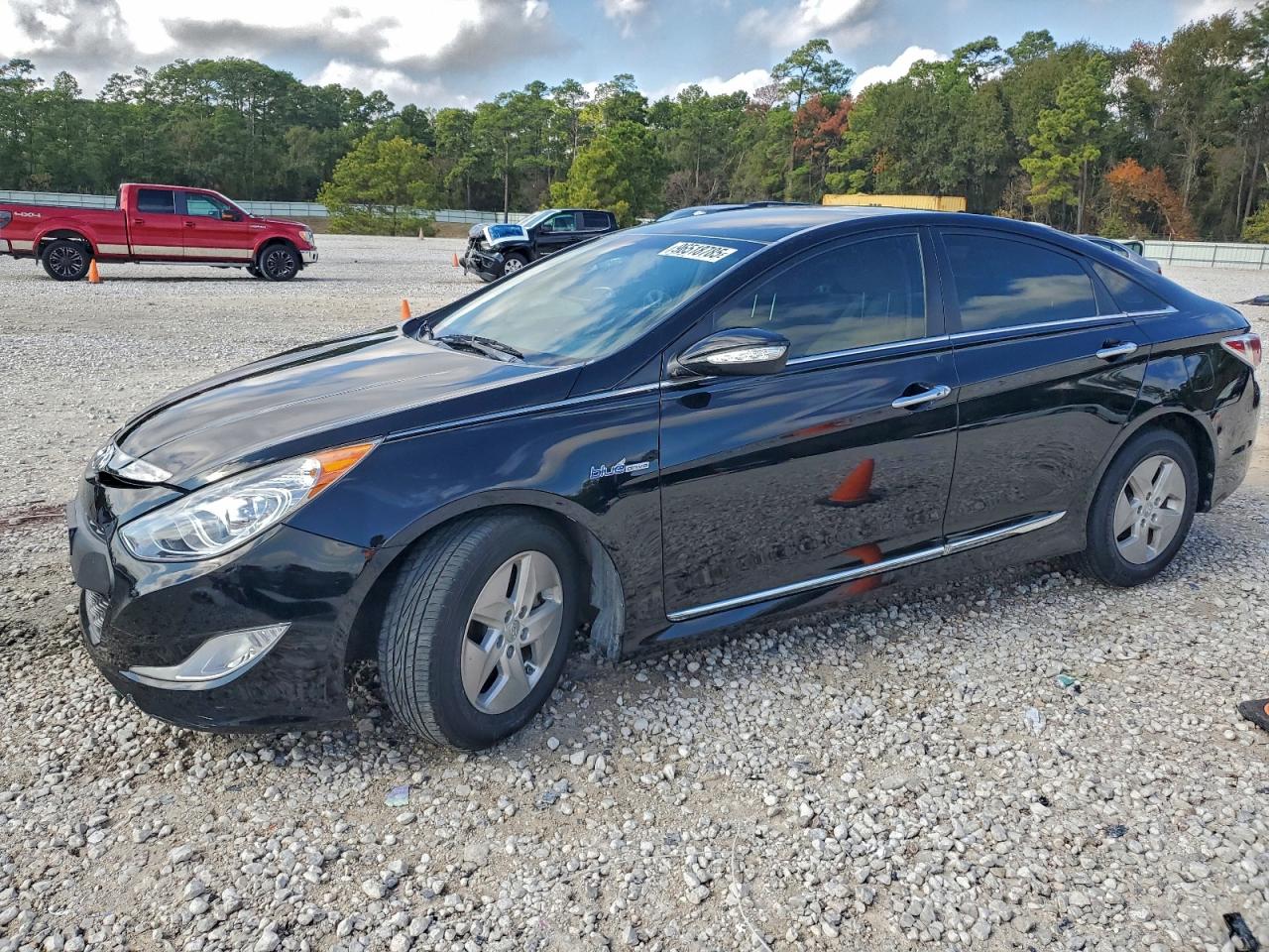 2011 HYUNDAI SONATA