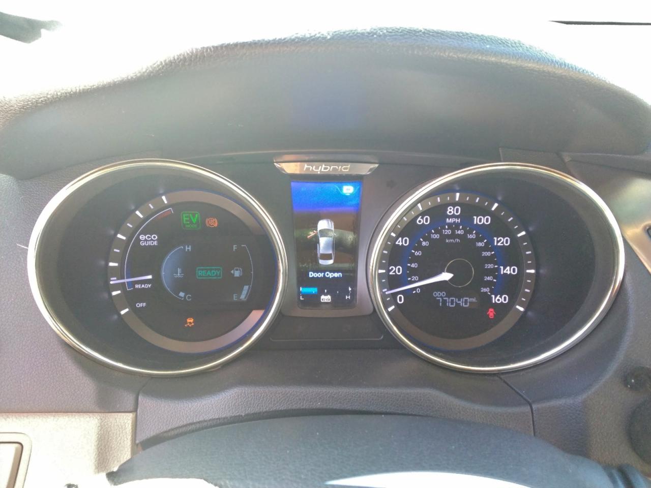 2011 HYUNDAI SONATA HYBRID photo 9