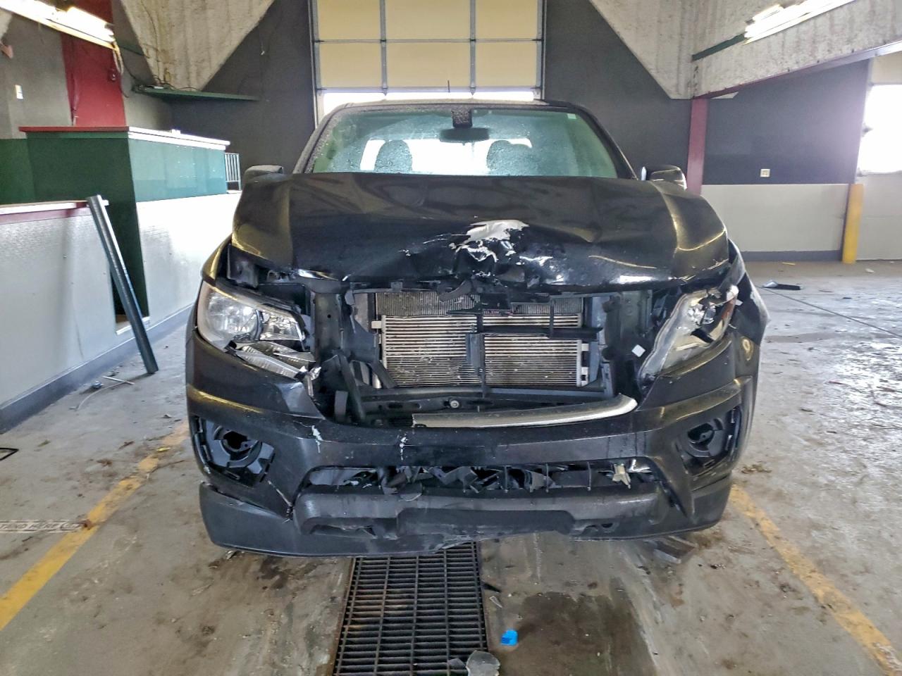2018 CHEVROLET COLORADO photo 5