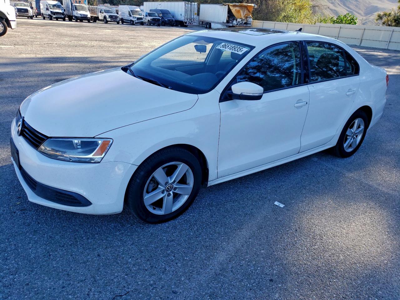 2012 VOLKSWAGEN JETTA