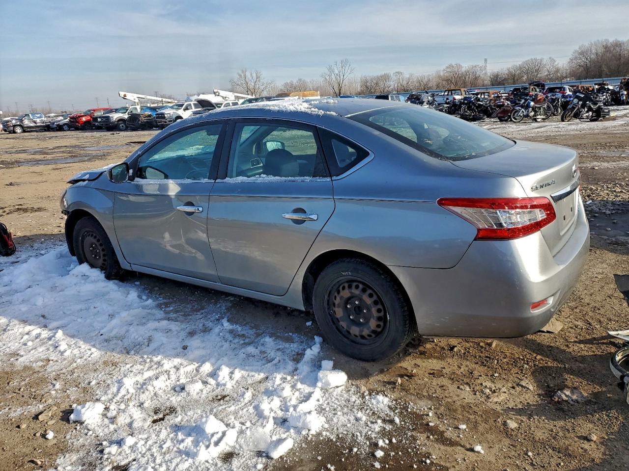 2014 NISSAN SENTRA S photo 5