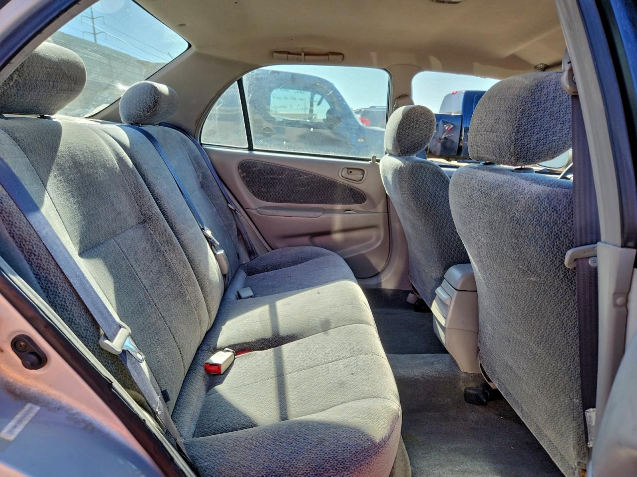 2001 TOYOTA COROLLA CE photo 10