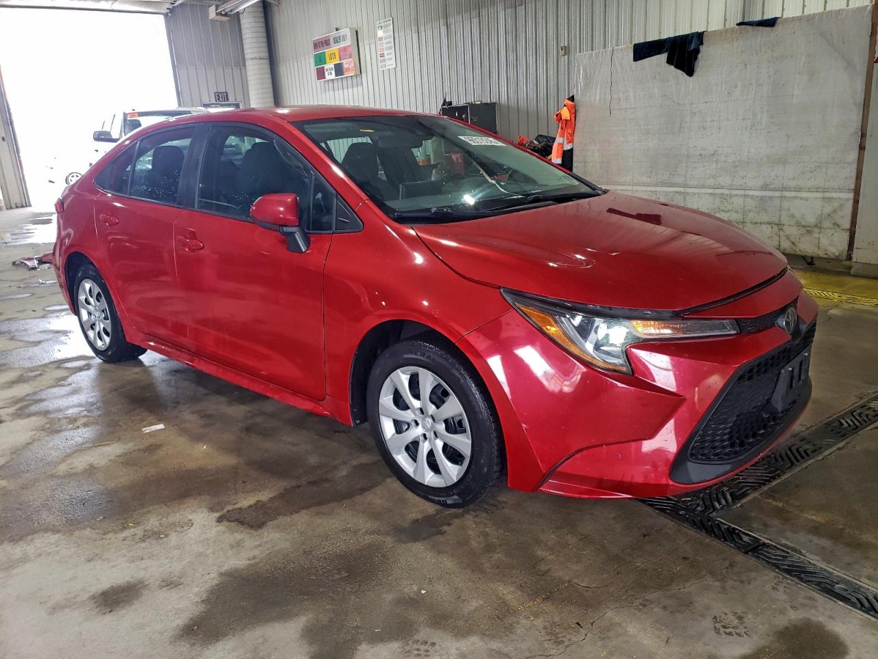 2021 TOYOTA COROLLA LE photo 4