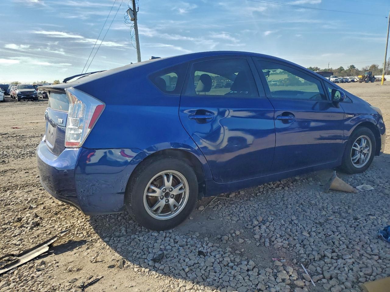 2011 TOYOTA PRIUS photo 7