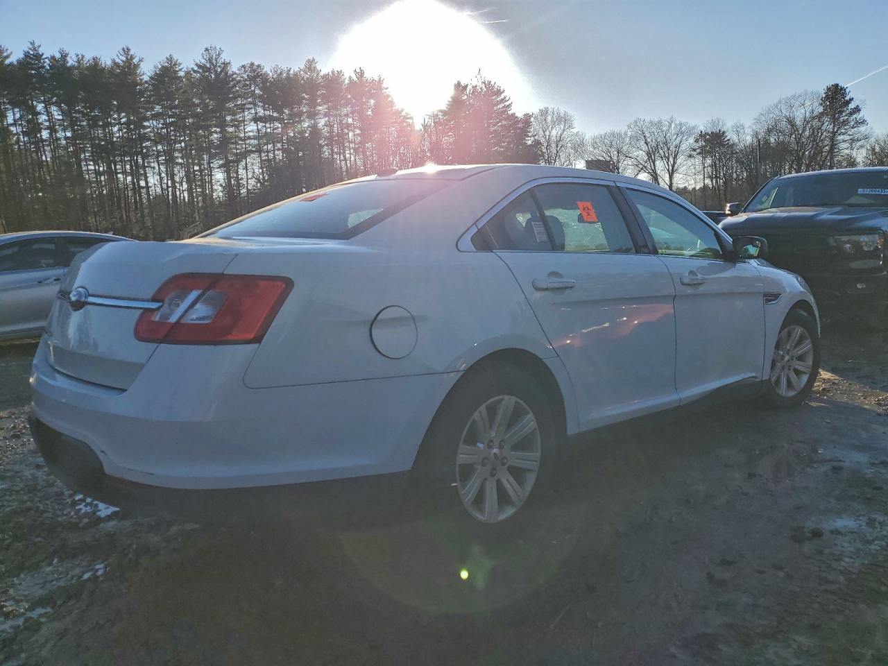 2012 FORD TAURUS SE photo 7