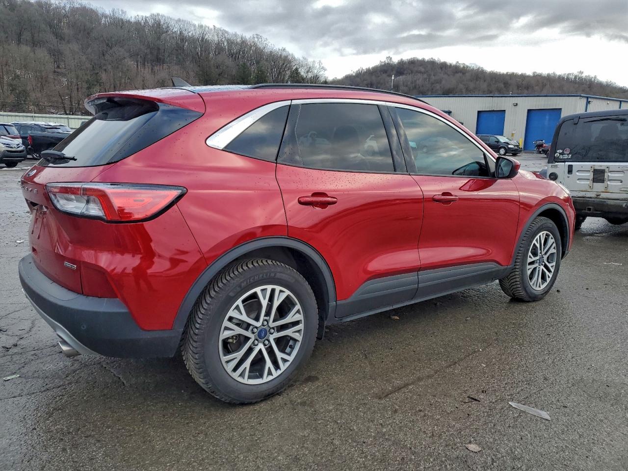 2022 FORD ESCAPE SEL photo 3
