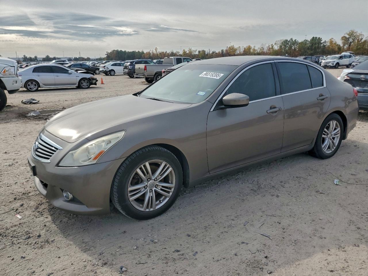 2011 INFINITI G37 BASE — NORMAL WEAR damage — photo 1
