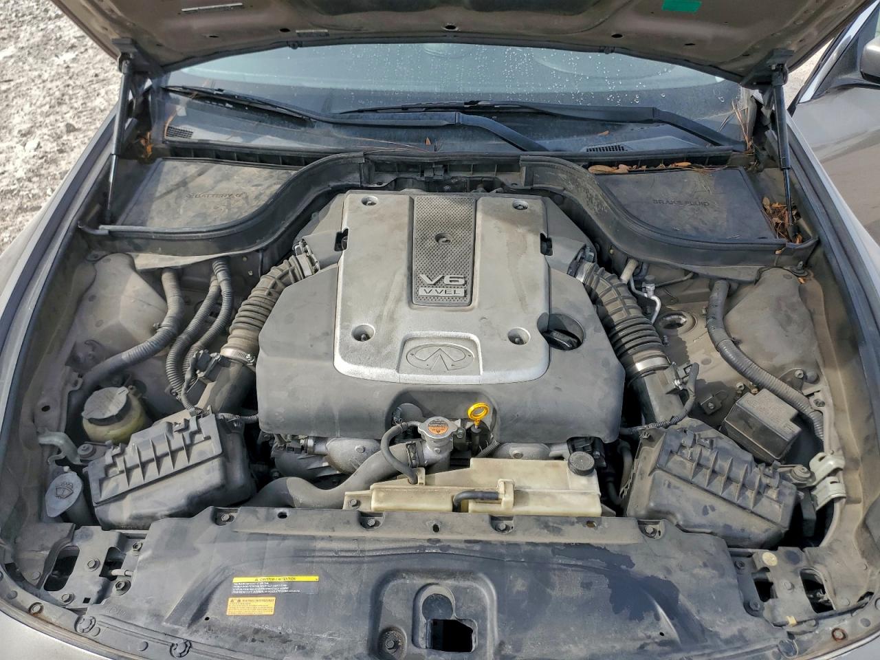 2011 INFINITI G37 BASE photo 21