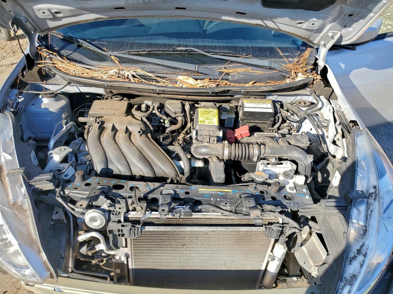 2018 NISSAN VERSA S photo 11