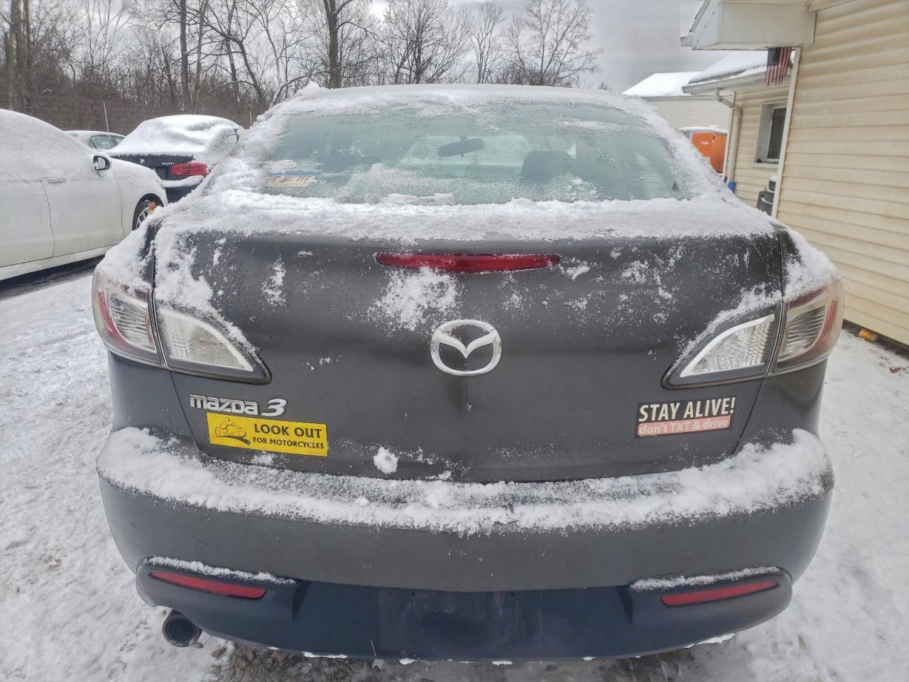 2010 MAZDA 3 I photo 6
