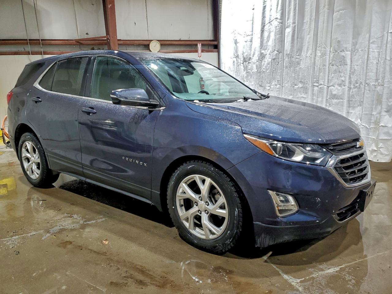 2018 CHEVROLET EQUINOX LT photo 4