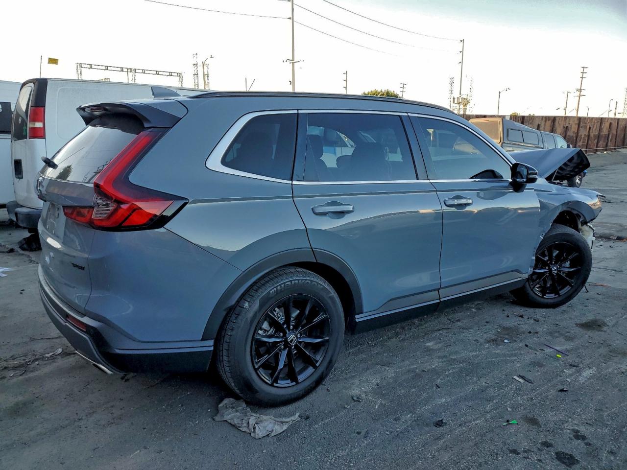 2024 HONDA CR-V SPORT-L photo 3