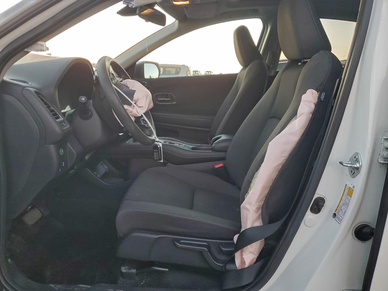 2021 HONDA HR-V EX photo 7