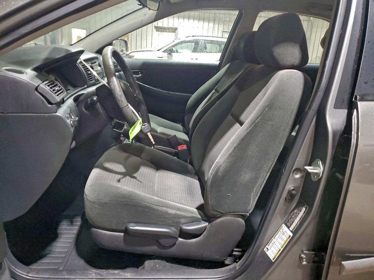 2006 TOYOTA COROLLA CE photo 7