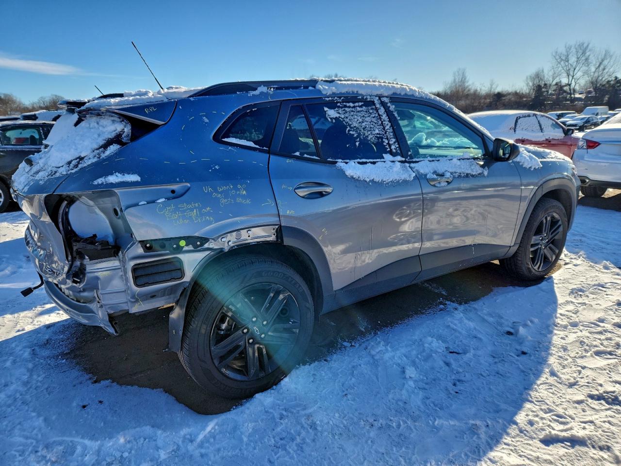 2025 CHEVROLET TRAX ACTIV photo 3