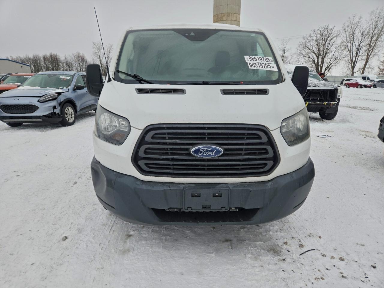 2017 FORD TRANSIT T-150 photo 5