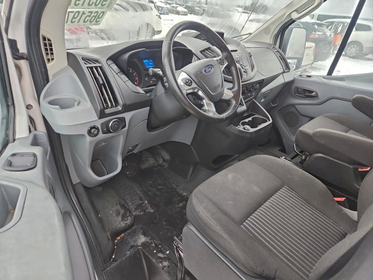 2017 FORD TRANSIT T-150 photo 8