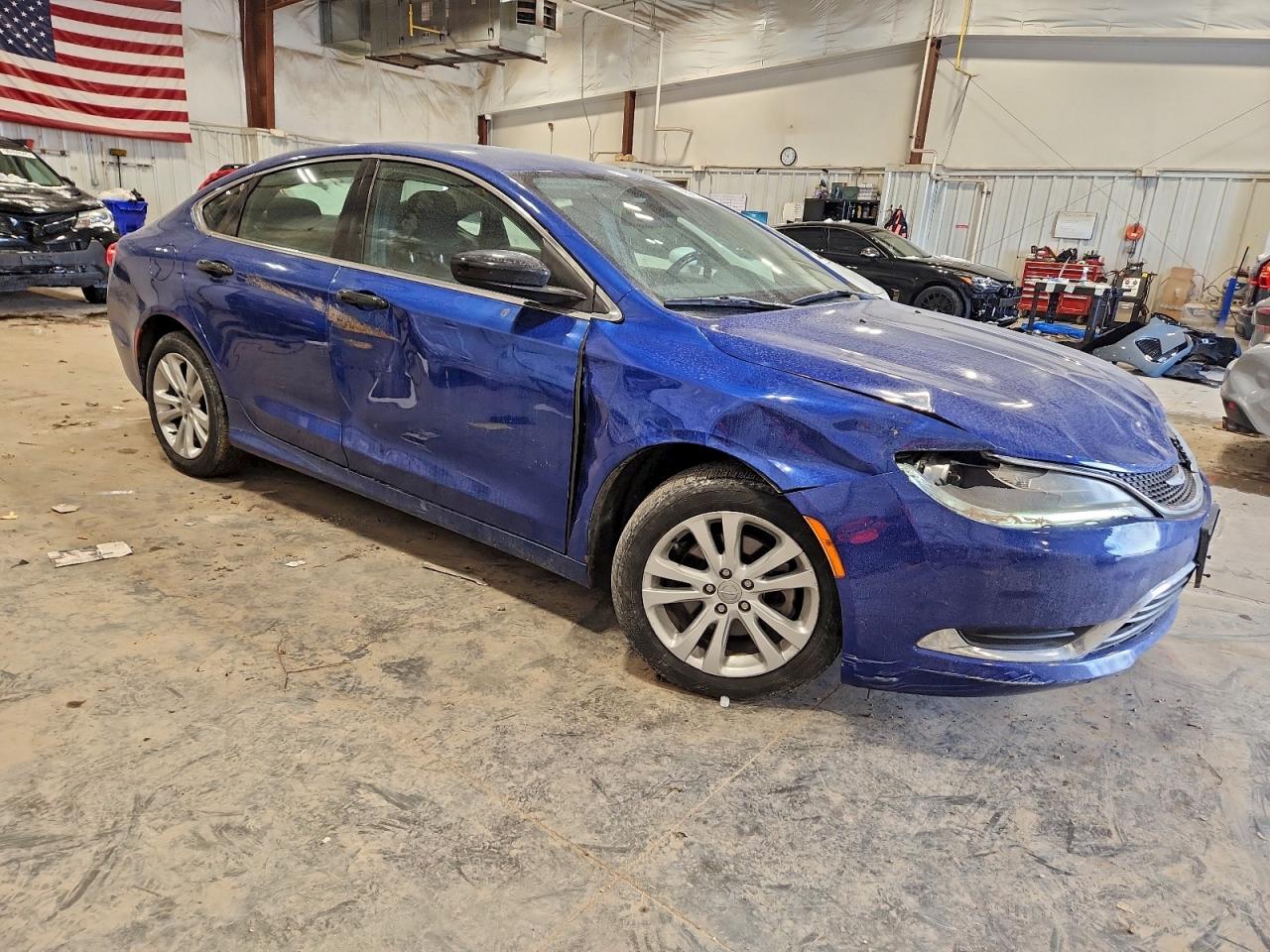 2015 CHRYSLER 200 LIMITED photo 4