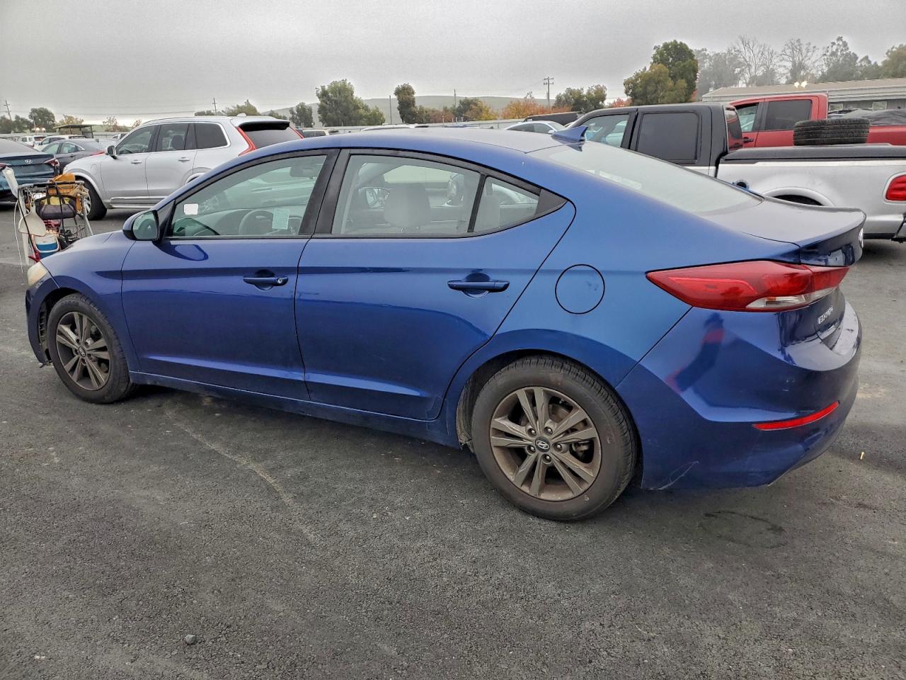 2018 HYUNDAI ELANTRA SEL photo 2