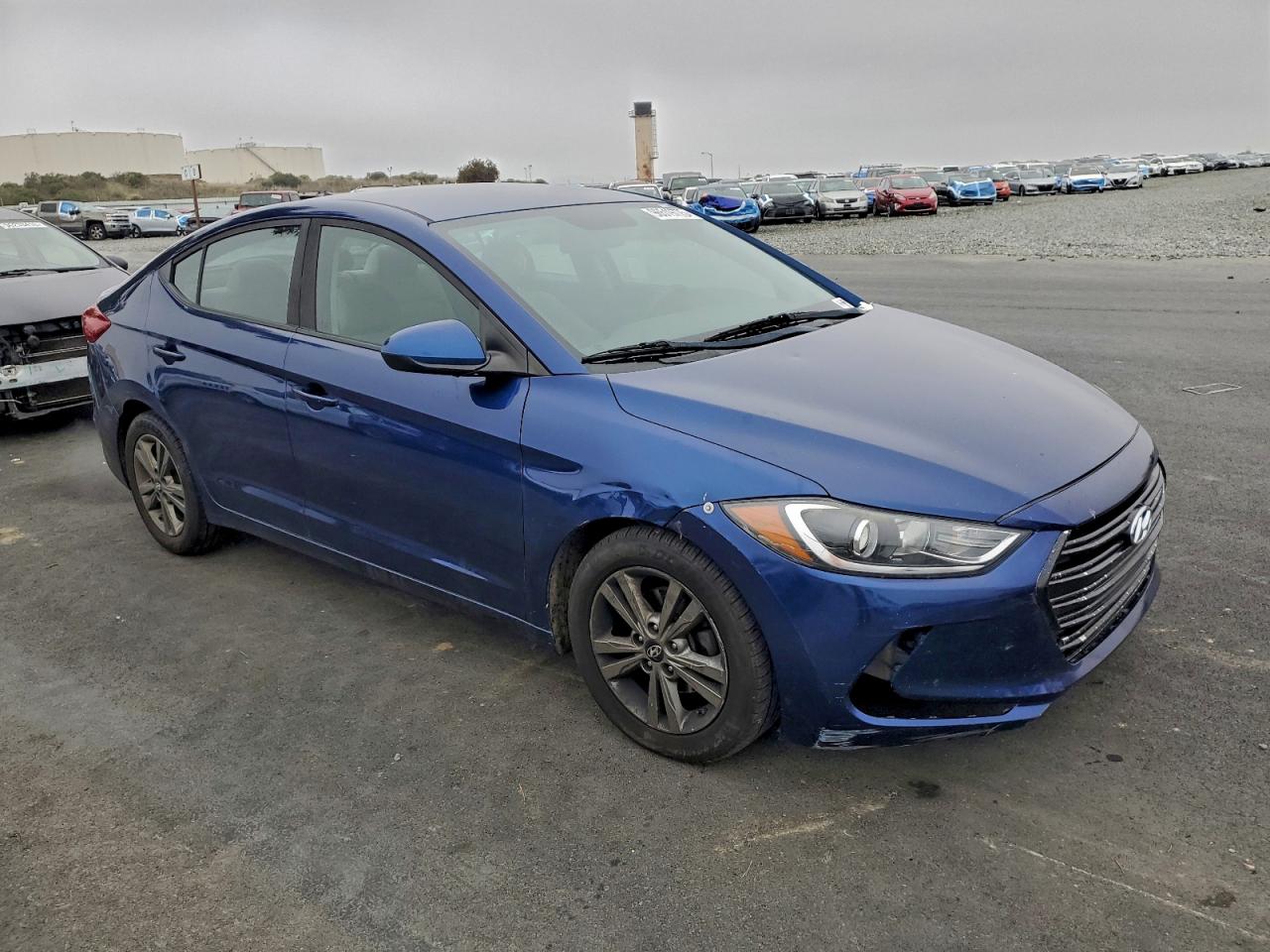 2018 HYUNDAI ELANTRA SEL photo 4