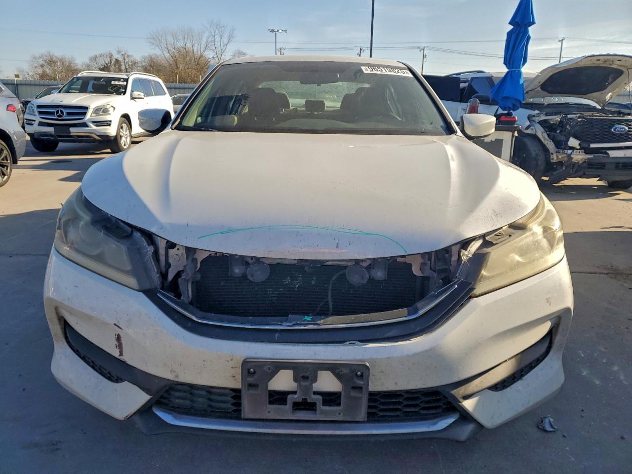2016 HONDA ACCORD LX photo 5