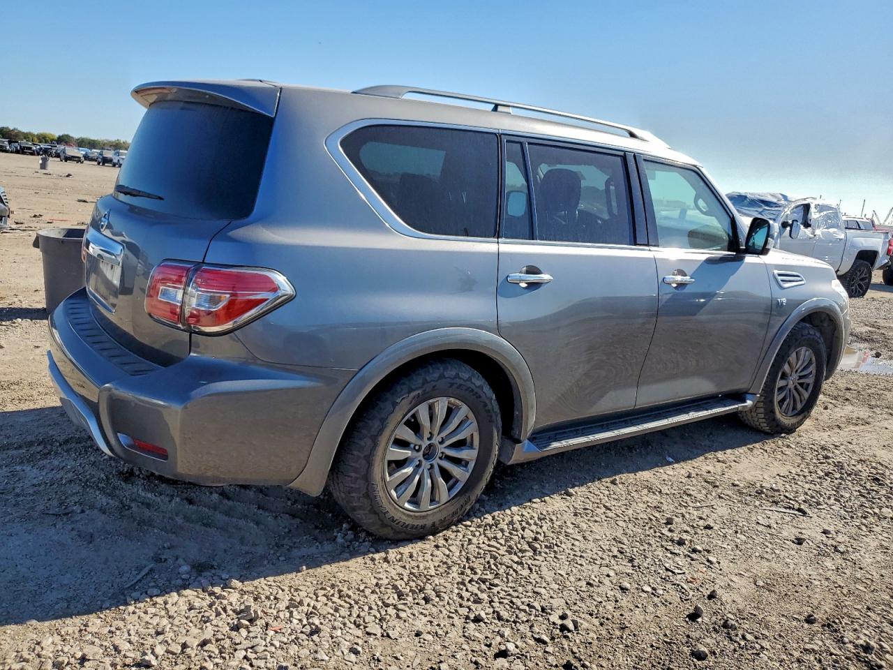 2018 NISSAN ARMADA SV photo 3