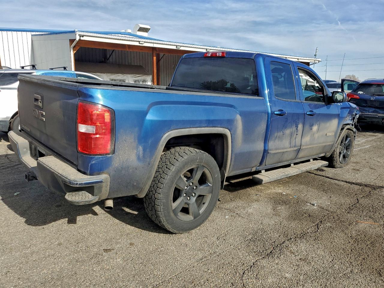 2017 GMC SIERRA K1500 photo 3