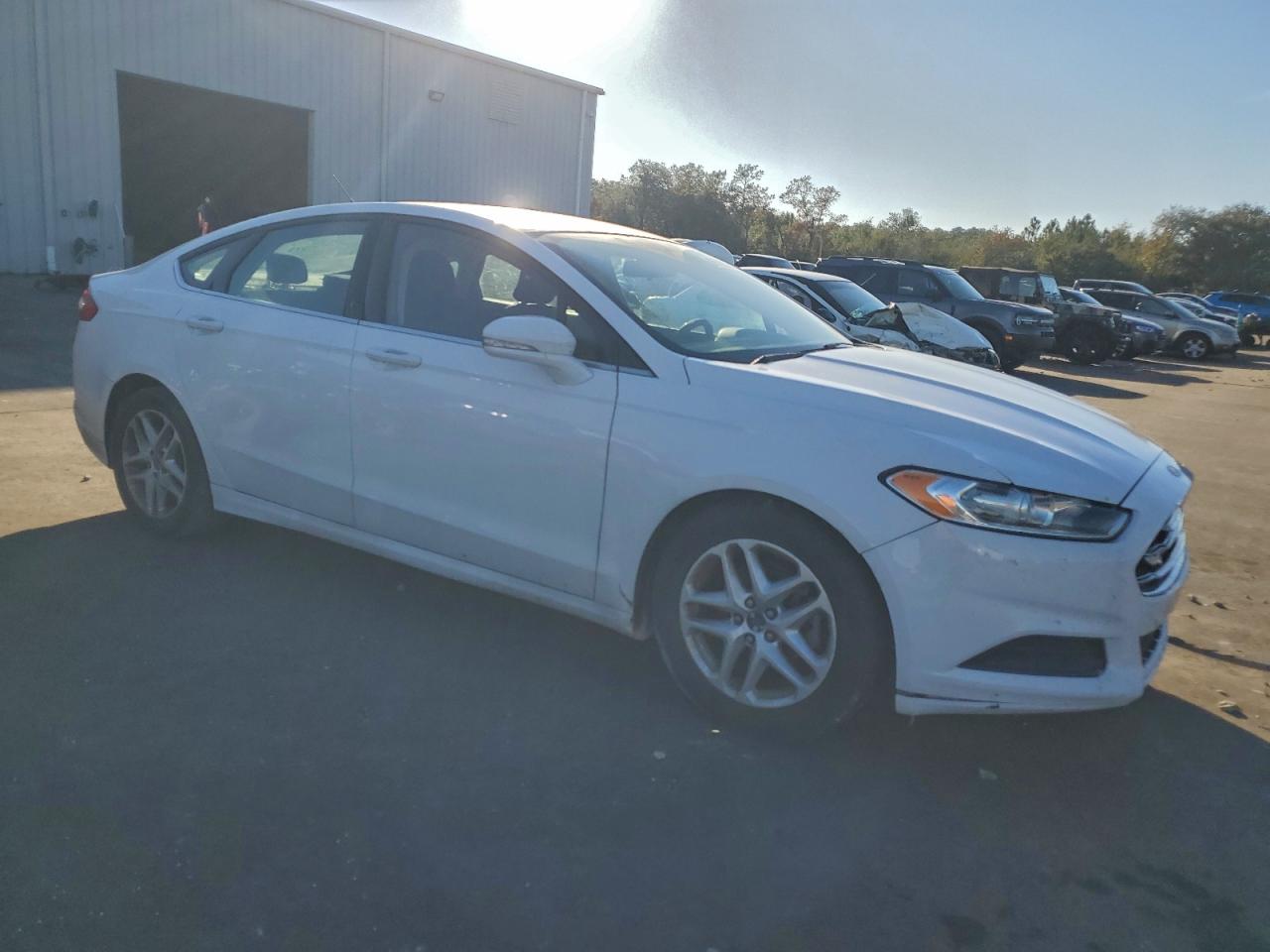 2016 FORD FUSION SE photo 4