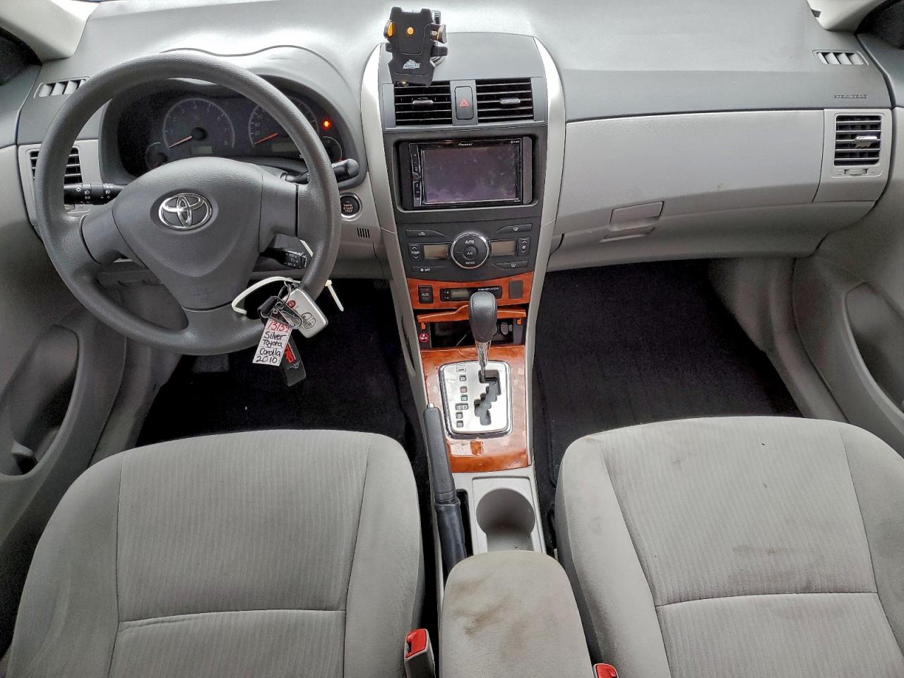 2010 TOYOTA COROLLA BASE photo 8