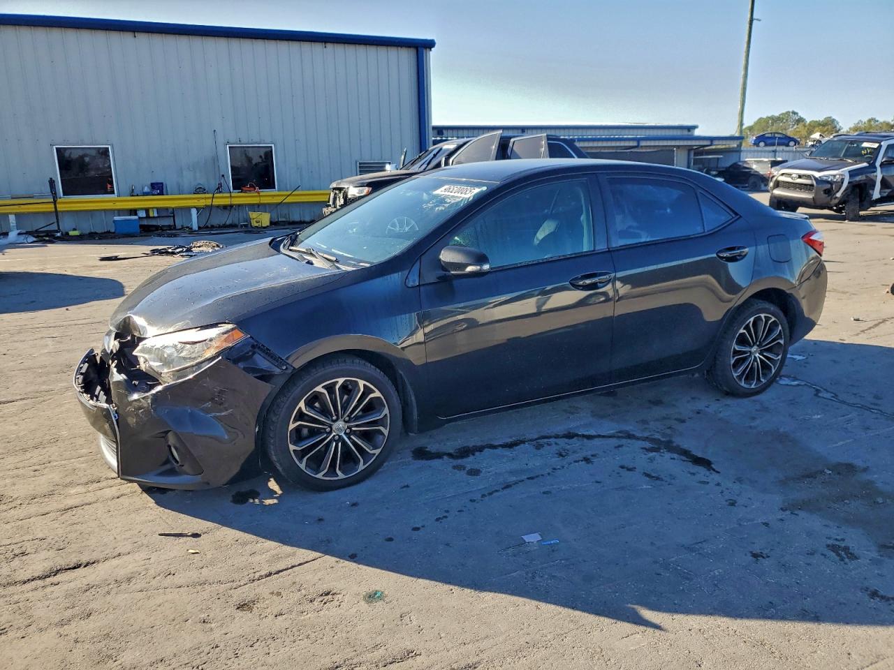 2016 TOYOTA COROLLA