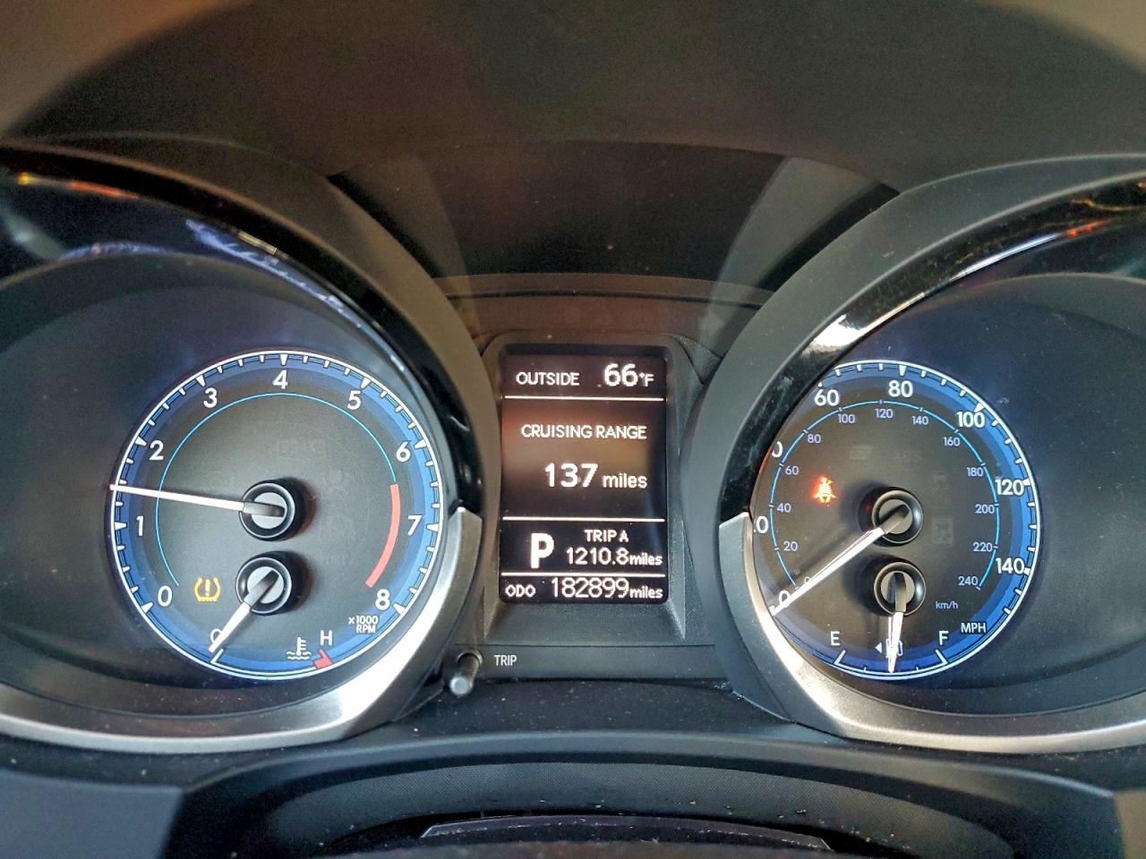 2016 TOYOTA COROLLA L photo 17