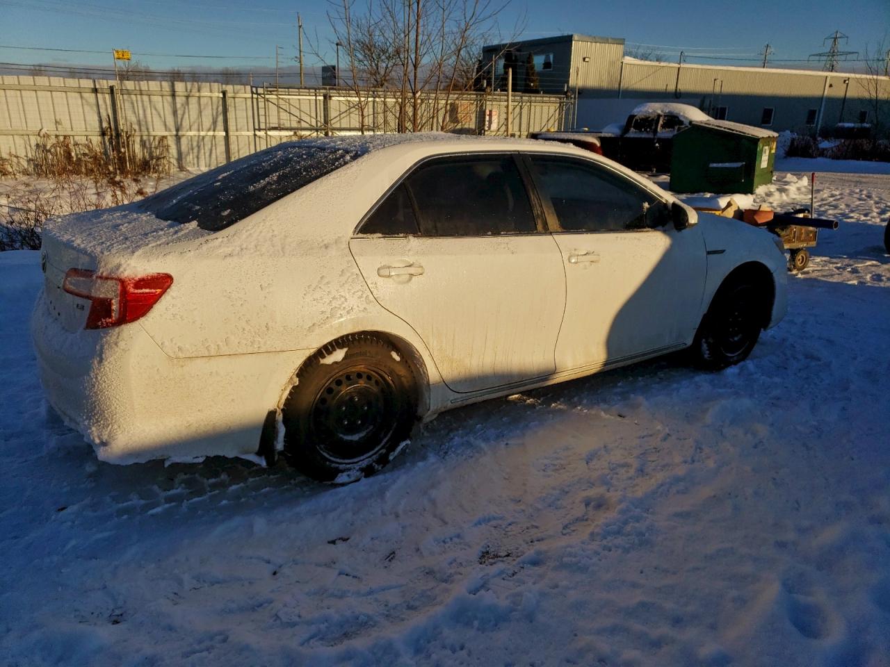 2012 TOYOTA CAMRY BASE photo 3