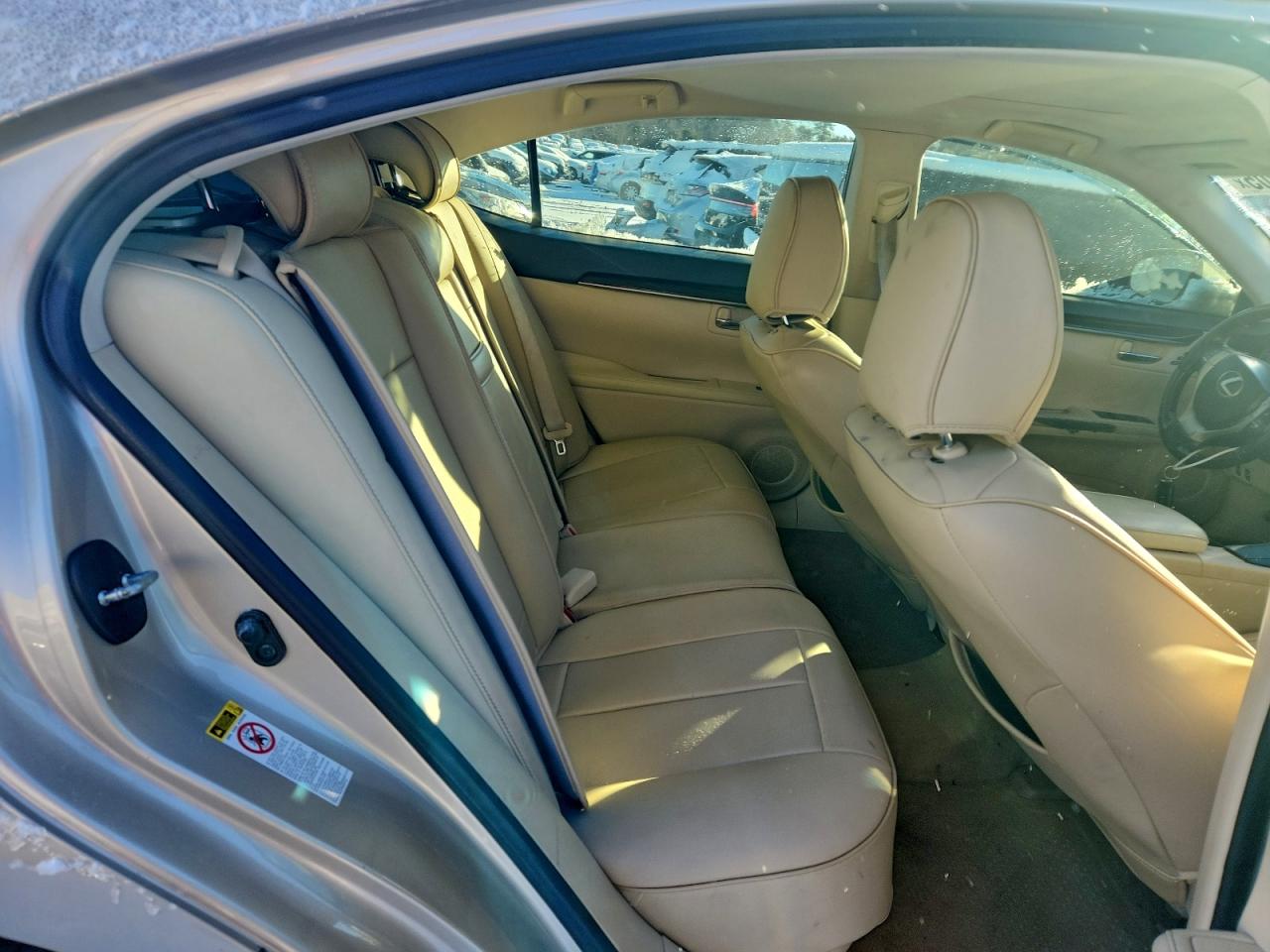 2013 LEXUS ES 350 photo 10