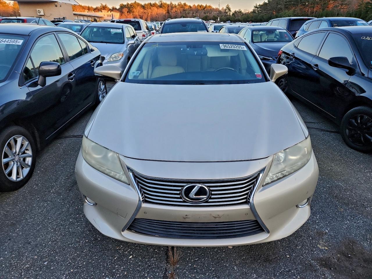 2013 LEXUS ES 350 photo 5