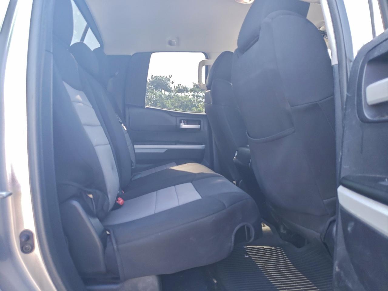 2014 TOYOTA TUNDRA photo 10