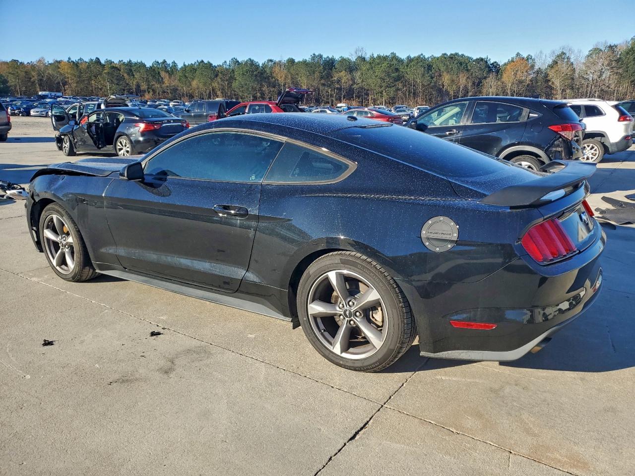 2015 FORD MUSTANG photo 2