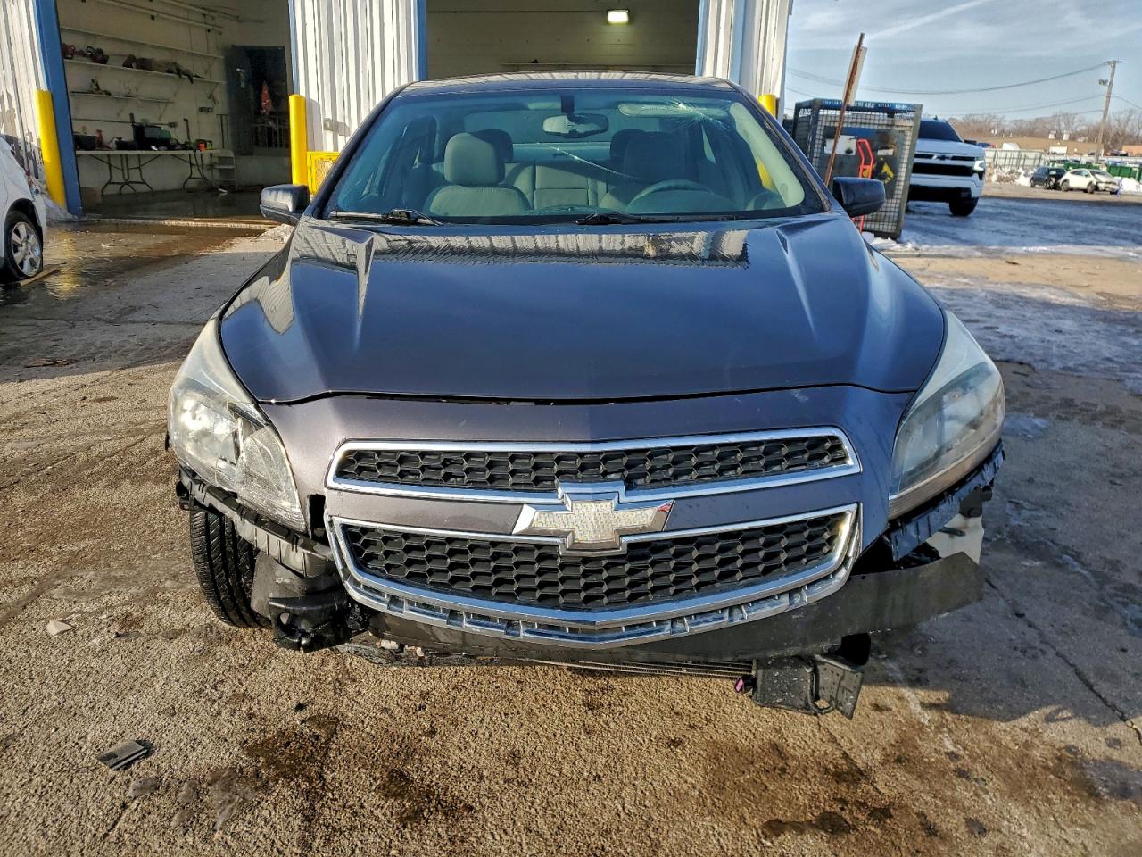 2013 CHEVROLET MALIBU LS photo 5