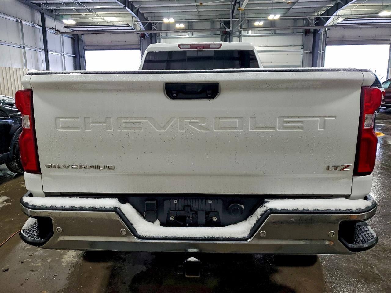 2020 CHEVROLET SILVERADO K3500 LTZ photo 6