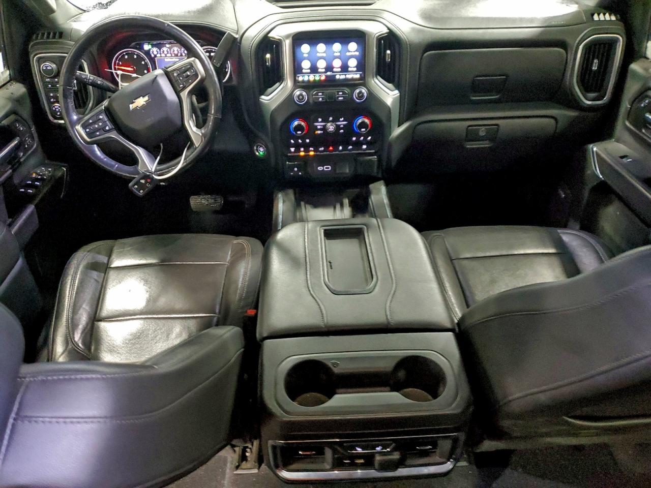 2020 CHEVROLET SILVERADO K3500 LTZ photo 8