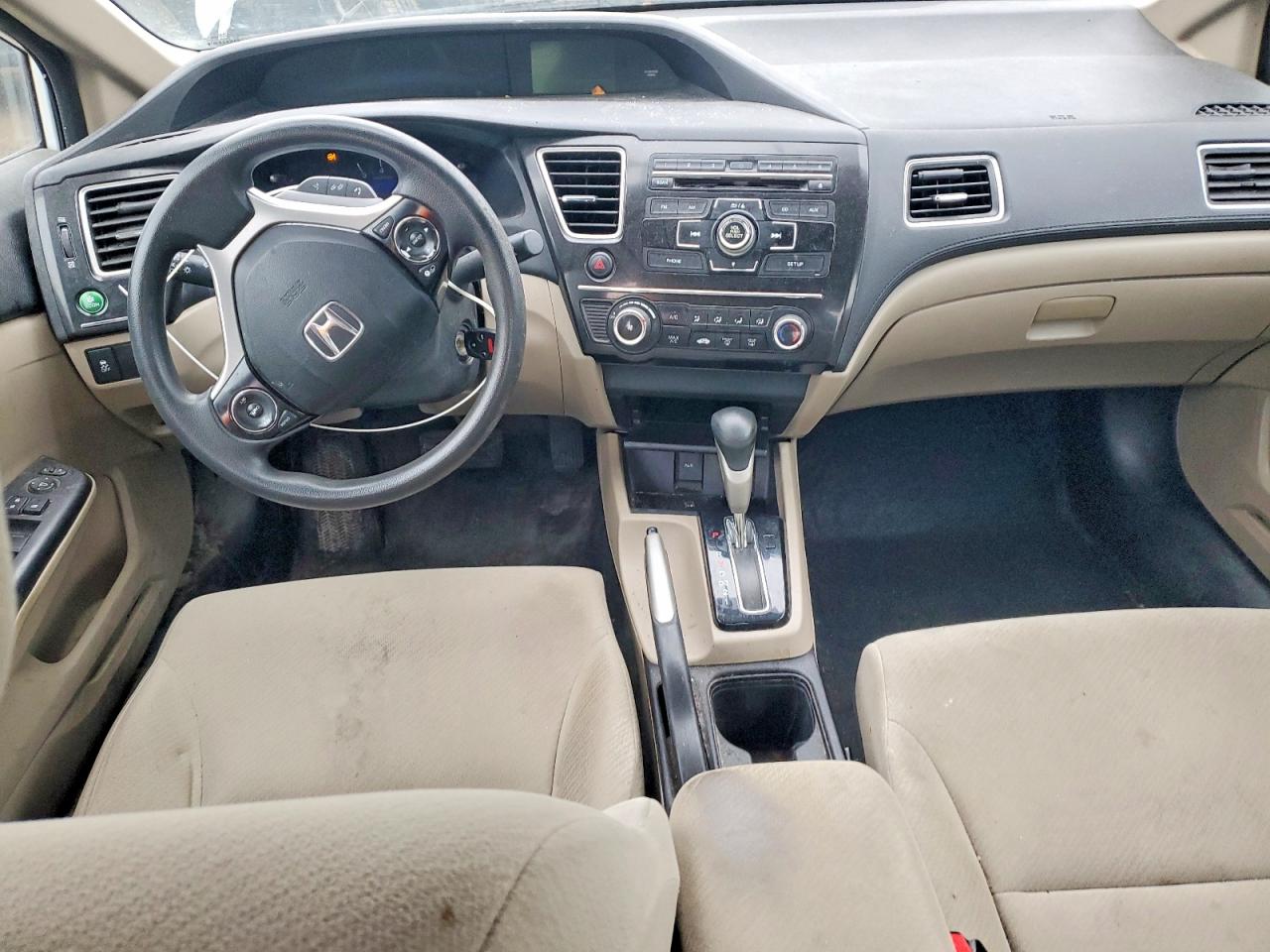 2013 HONDA CIVIC LX photo 8