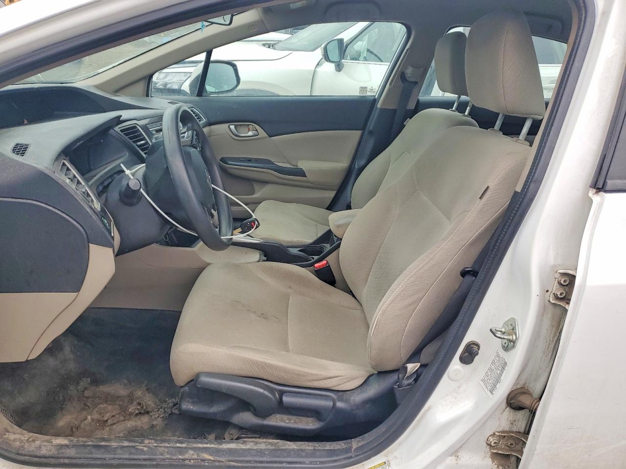 2013 HONDA CIVIC LX photo 7