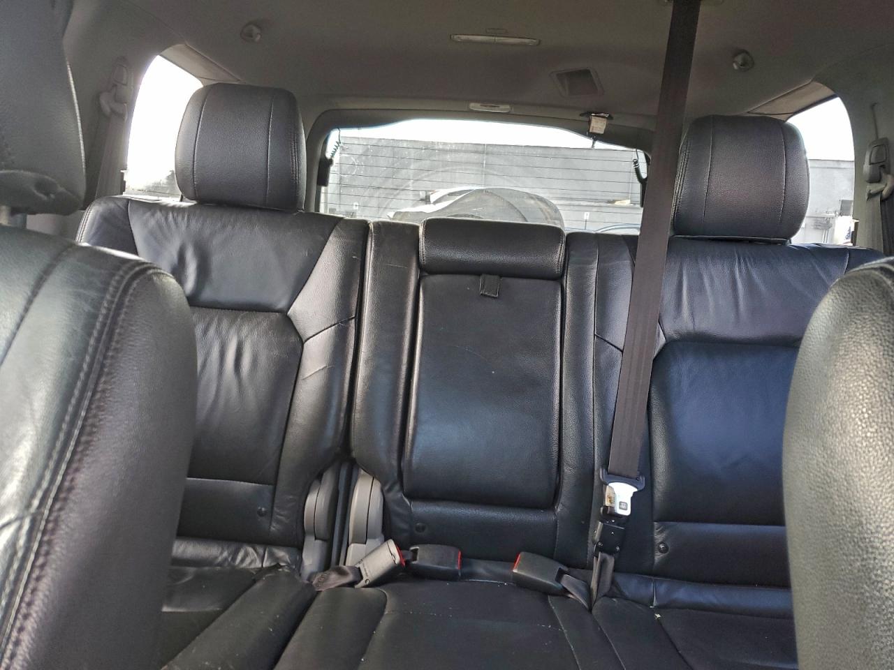 2015 HONDA PILOT LX photo 10