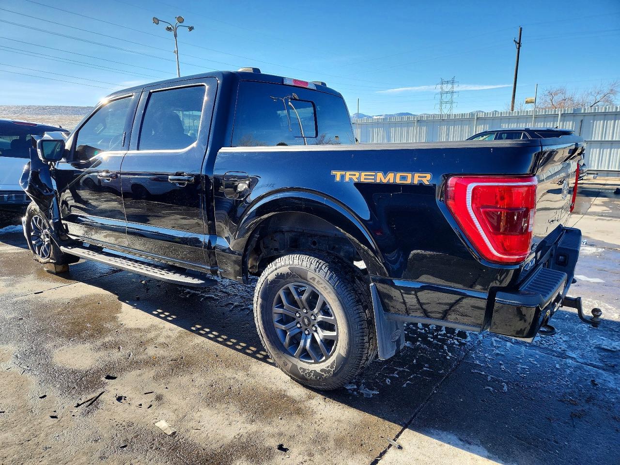 2023 FORD F150 SUPERCREW photo 2