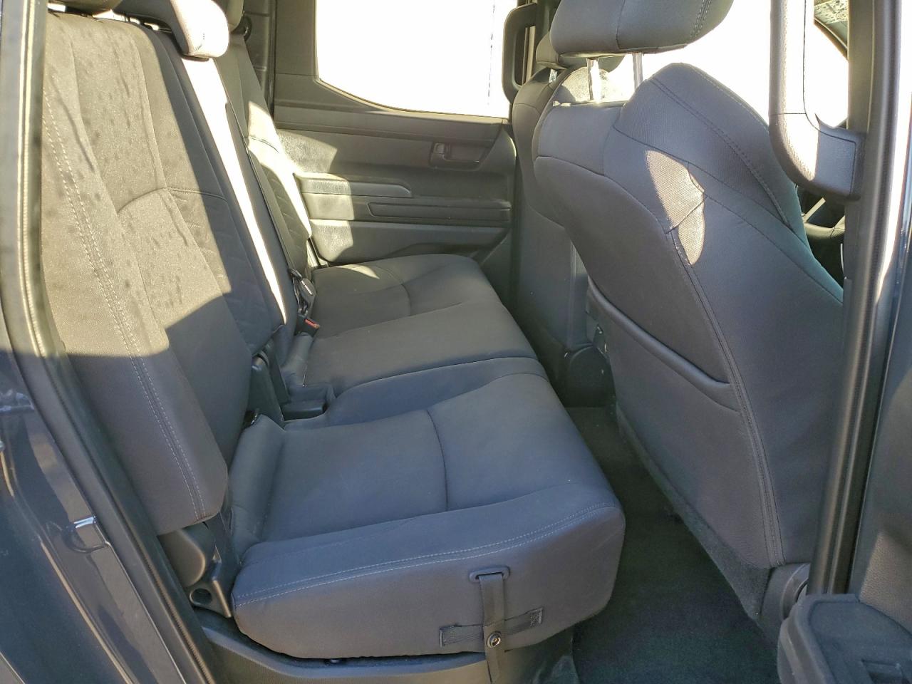 2024 TOYOTA TACOMA DOUBLE CAB photo 10
