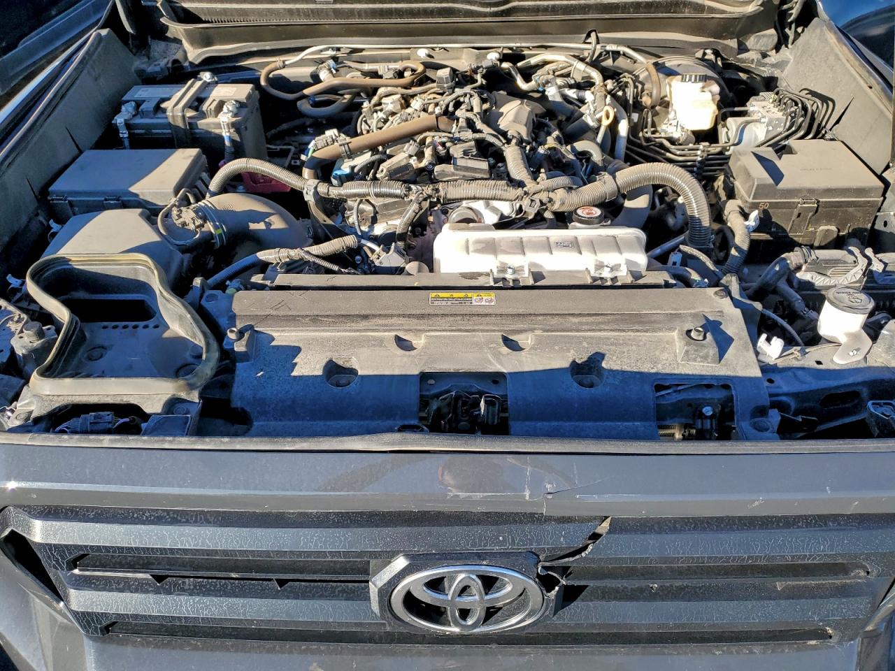 2024 TOYOTA TACOMA DOUBLE CAB photo 11
