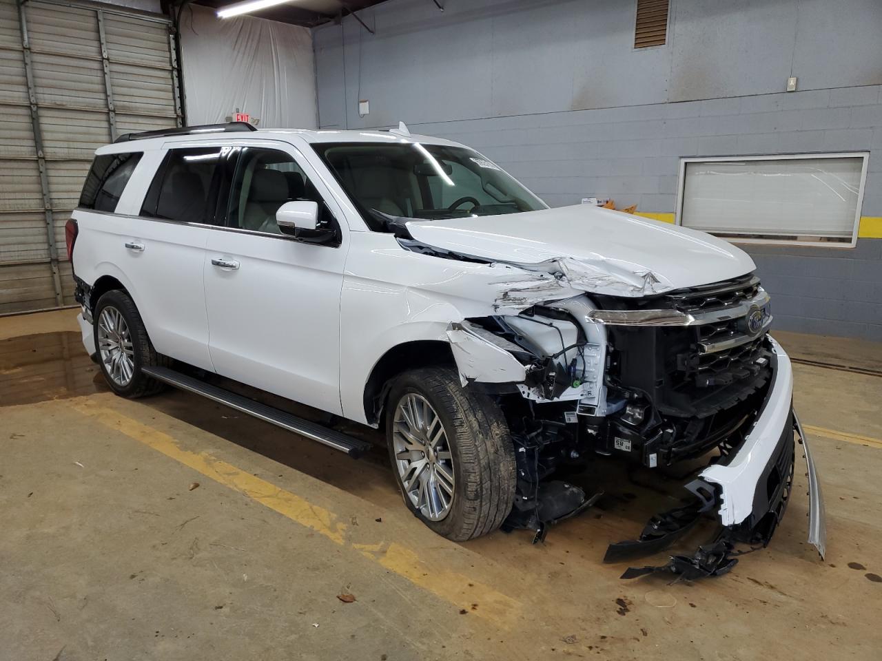 2024 FORD EXPEDITION LIMITED photo 4
