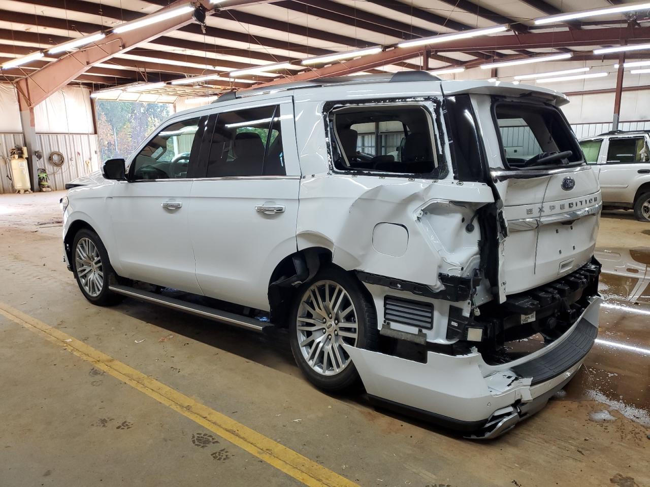 2024 FORD EXPEDITION LIMITED photo 2