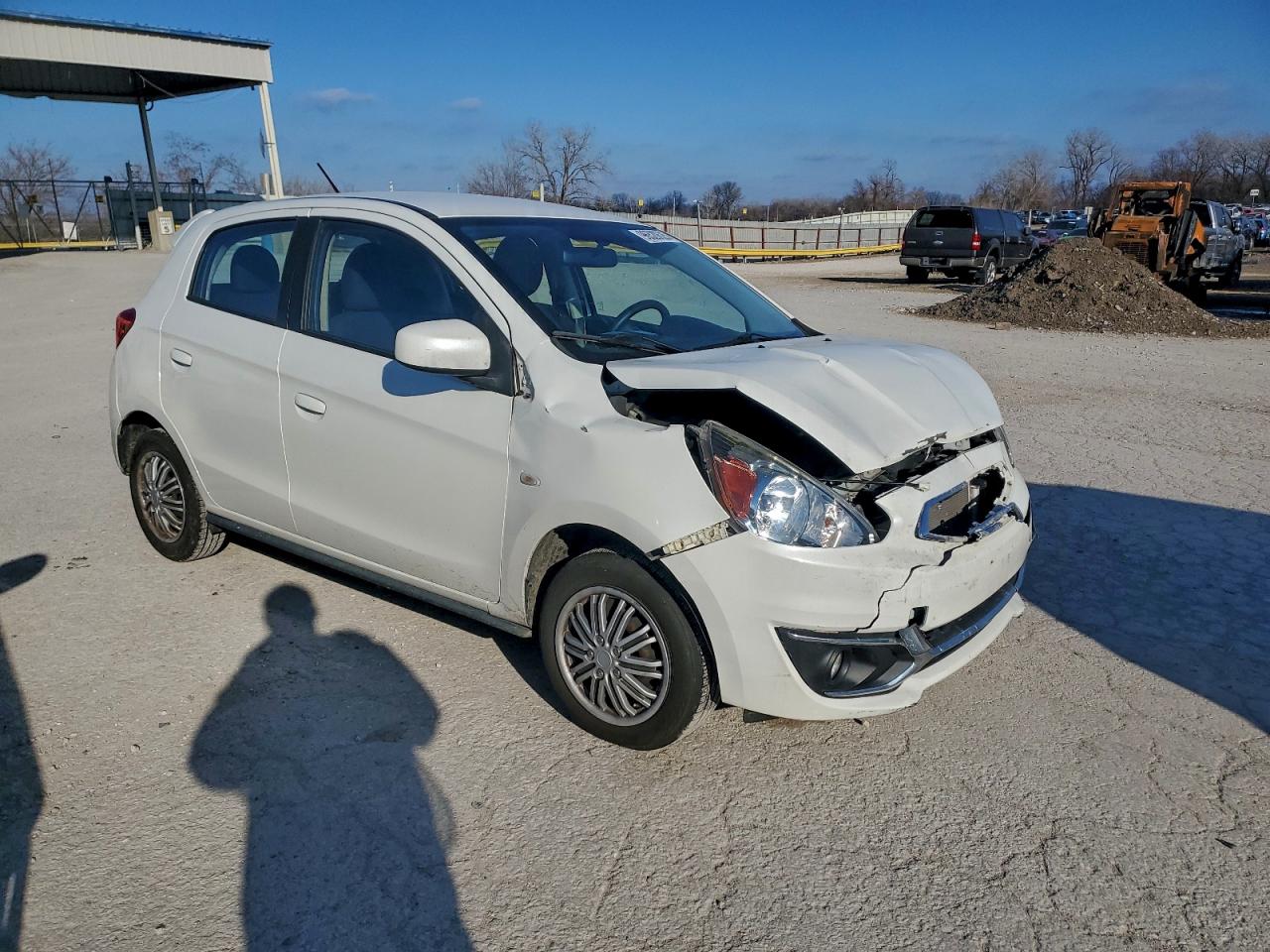 2018 MITSUBISHI MIRAGE ES photo 4