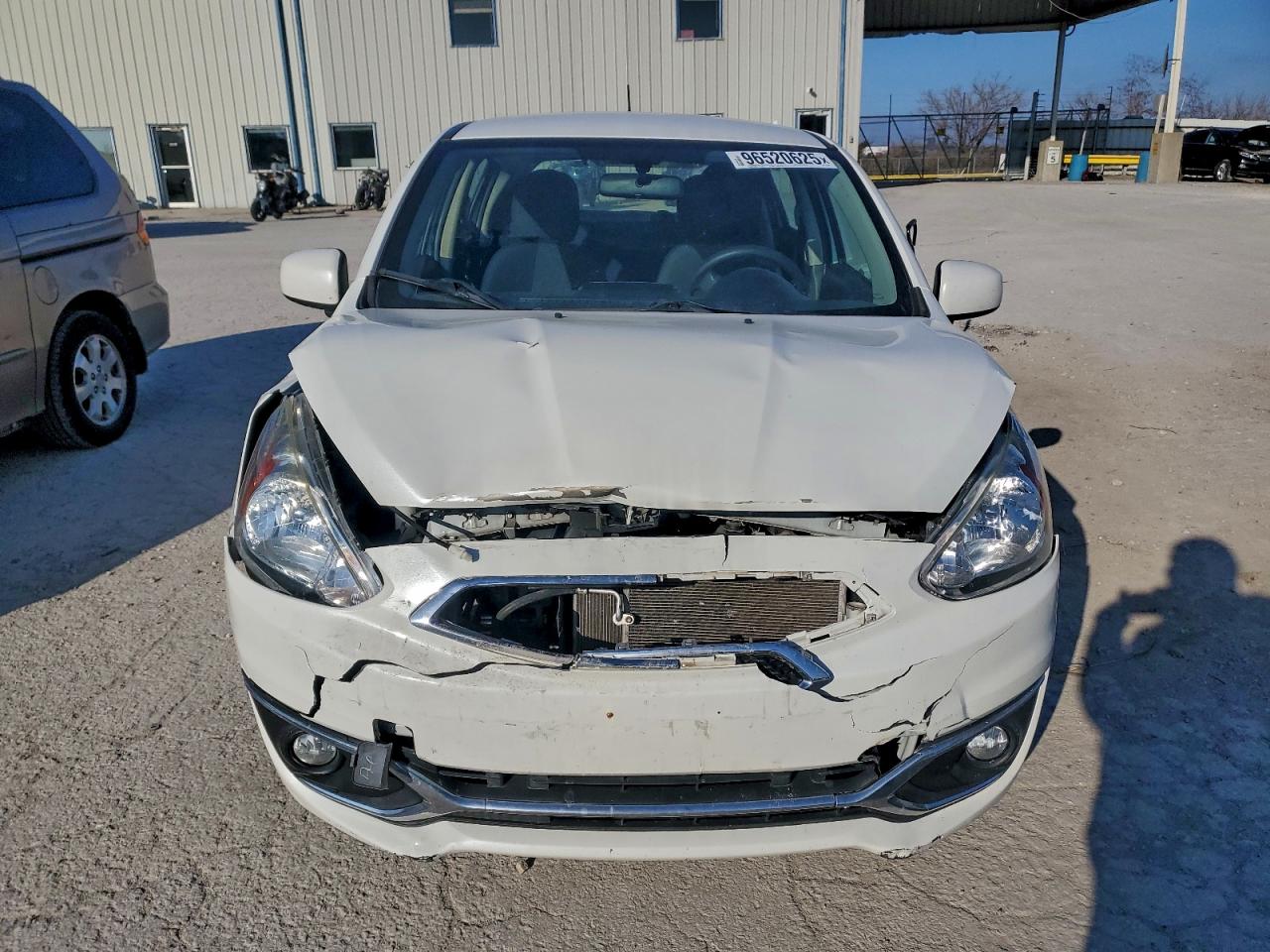 2018 MITSUBISHI MIRAGE ES photo 5