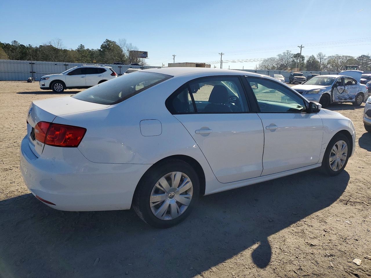 2012 VOLKSWAGEN JETTA SE photo 3